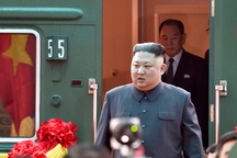 Lý do tàu chở ông Kim Jong-un rời đi sau khi tới ga Đồng Đăng