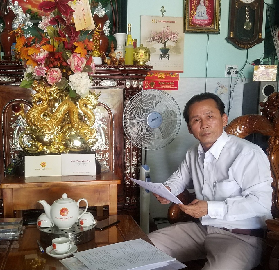 Kiên Giang: Không có cơ sở để buộc người dân đập nhà, trả đất! - 7 Kiên Giang: Không có cơ sở để buộc người dân đập nhà, trả đất! - 7