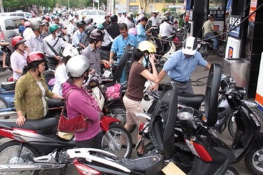 Không tăng giá xăng dầu ngày Tết