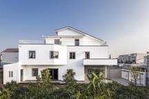 Ngôi nhà ống "đưa cả thiên nhiên vào nhà" của cặp vợ chồng trẻ ở Cần Thơ