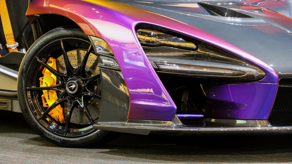 Bí ẩn một chiếc siêu xe McLaren Senna sơn đổi màu - 6 Bí ẩn một chiếc siêu xe McLaren Senna sơn đổi màu - 6