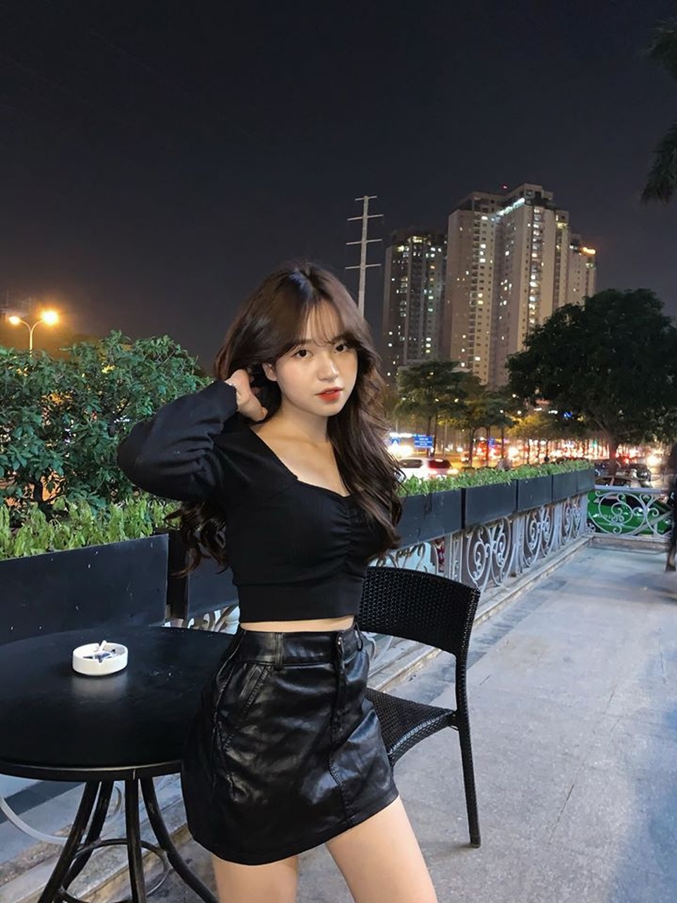 Nữ sinh Hà Nội 1m52 nổi trên trang Trung Quốc: Ra đường là được trầm trồ vì mặc xinh - 5 Nữ sinh Hà Nội 1m52 nổi trên trang Trung Quốc: Ra đường là được trầm trồ vì mặc xinh - 5