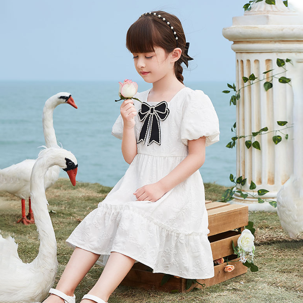 Legújabb gyermekruházati trendek 2024-ben - 4 Xu hướng thời trang trẻ em cao cấp năm 2024 - 4