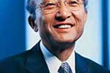 8 câu hỏi cho tân Chủ tịch Toyota 