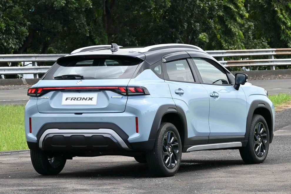 Suzuki hé lộ SUV cỡ nhỏ đấu Sonet và Raize, có thể về Việt Nam năm nay - 2 Suzuki hé lộ SUV cỡ nhỏ đấu Sonet và Raize, có thể về Việt Nam năm nay - 2