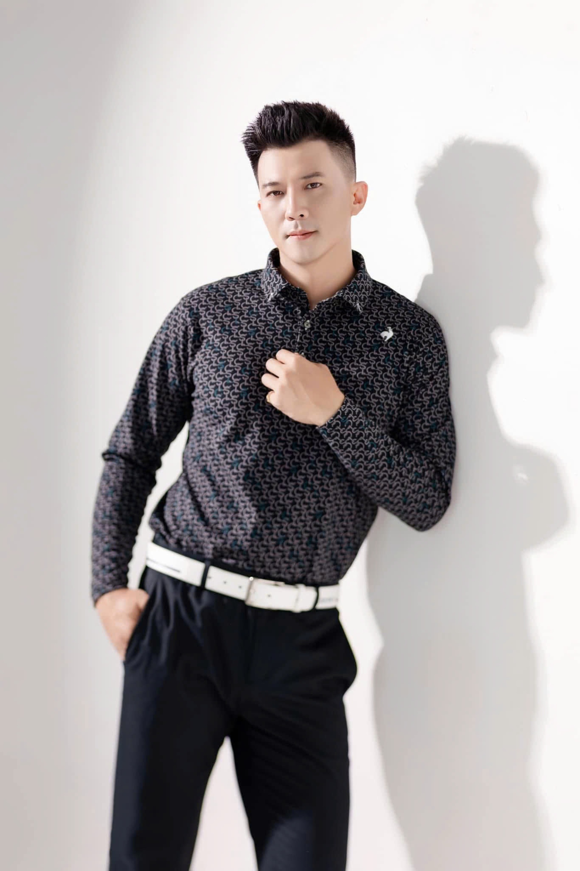 Ba nam diễn viên điển trai, khí chất tổng tài phim giờ vàng VTV - 3 Ba nam diễn viên điển trai, khí chất tổng tài phim giờ vàng VTV - 3