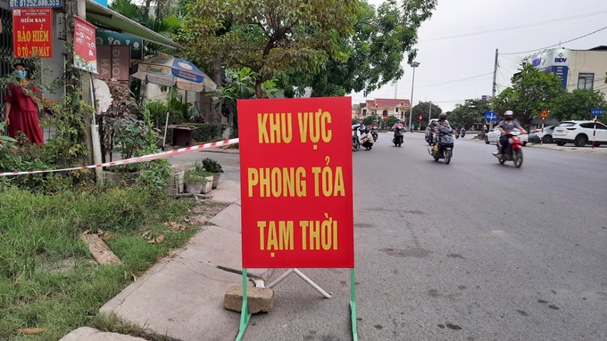 Người ở TP Hồ Chí Minh trở về Quảng Trị từ ngày 27/5 phải tự cách ly tại nhà 14 ngày - Ảnh 1.