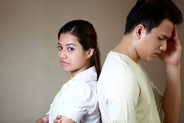 “Cái tát” vào mặt chồng