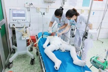 Công an điều tra nghi án bố đẻ dùng xăng thiêu 3 con nhỏ rồi tự tử