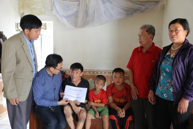 Gần 140 triệu đến với hai hoàn cảnh làng Quỳnh