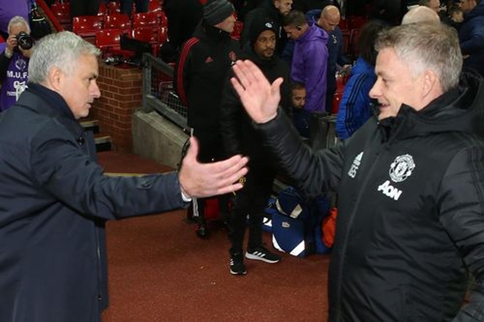 Man Utd 2-1 Tottenham: Cú đúp của Rashford - 16 Man Utd 2-1 Tottenham: Cú đúp của Rashford - 16