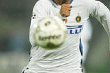 Inter sánh bước cùng Roma?