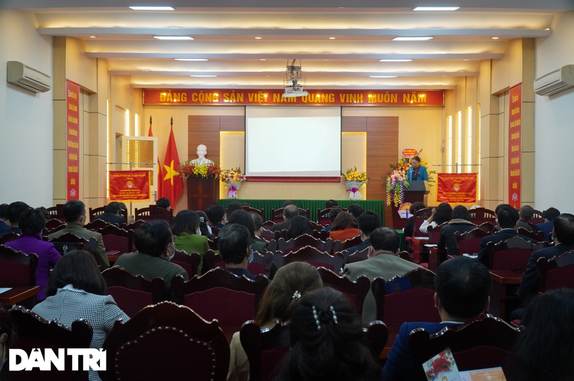 200 suất học bổng đến với học sinh nghèo ảnh hưởng bởi dịch bệnh Covid-19 - 5 200 suất học bổng đến với học sinh nghèo ảnh hưởng bởi dịch bệnh Covid-19 - 5