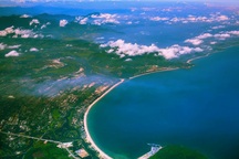 Nhiều tàu du lịch quốc tế hủy chuyến đến Cảng Chân Mây