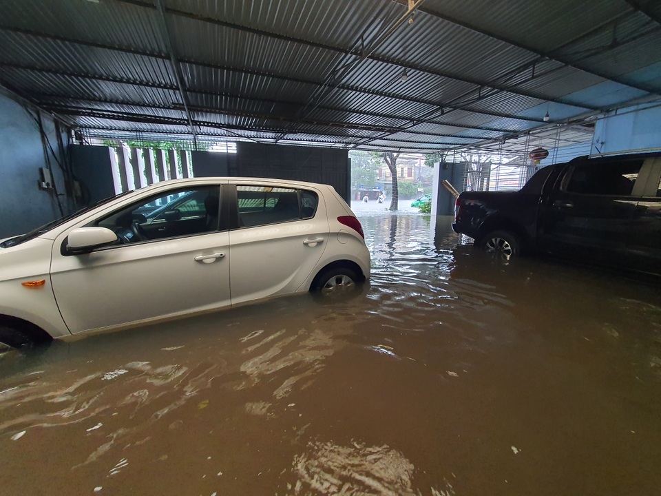 Hà Tĩnh đang gánh chịu trận lũ lụt lớn nhất trong 50 năm qua? - 8 Hà Tĩnh đang gánh chịu trận lũ lụt lớn nhất trong 50 năm qua? - 8