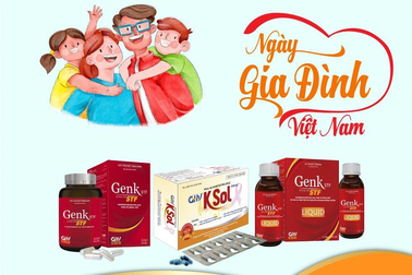 Trao món quà dự phòng ung bướu - Vẹn tròn chữ hiếu nhân ngày Gia đình Việt Nam