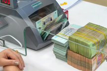 "Cởi trói" tín dụng: Cần tăng tốc để phá băng bất động sản