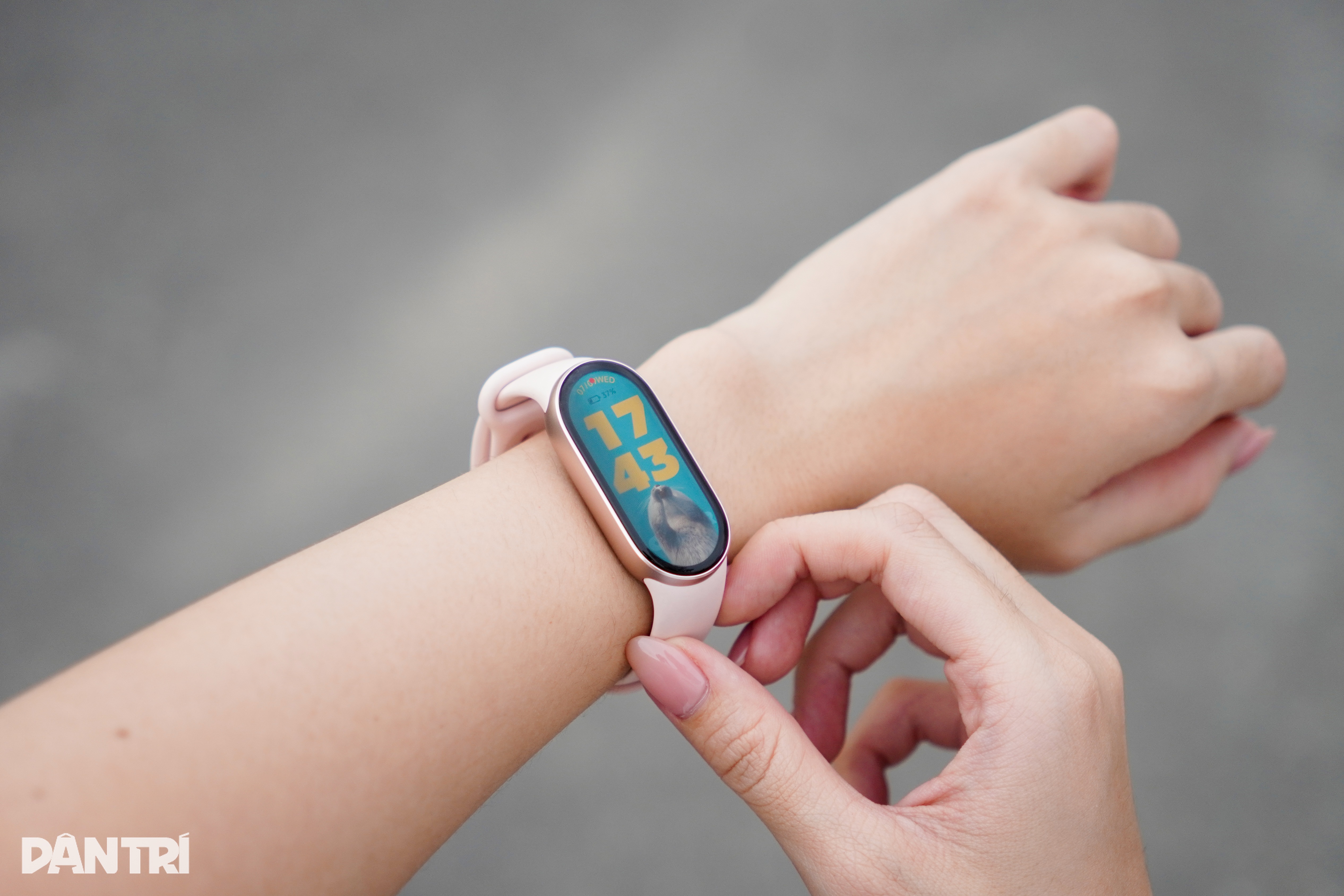 Đánh giá vòng đeo tay thông minh Xiaomi Smart Band 10: Dành cho ai? - 2