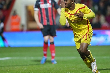 Liverpool đối đầu Chelsea ở bán kết League Cup