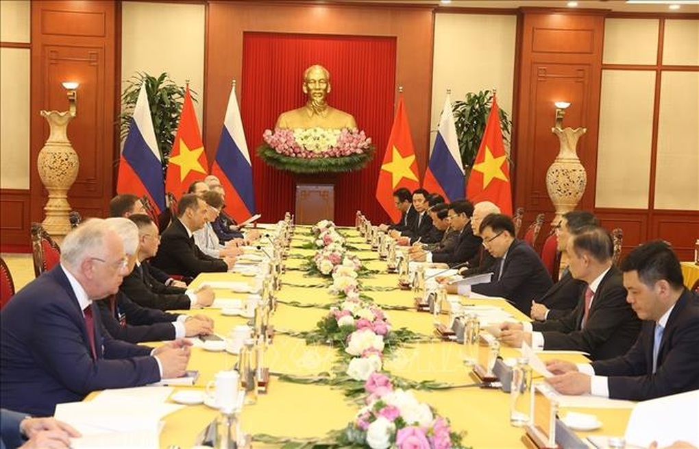 Tổng Bí thư Nguyễn Phú Trọng hội đàm với Chủ tịch Đảng Nước Nga Thống nhất Dmitry Medvedev - 2 Tổng Bí thư Nguyễn Phú Trọng hội đàm với Chủ tịch Đảng Nước Nga Thống nhất Dmitry Medvedev - 2