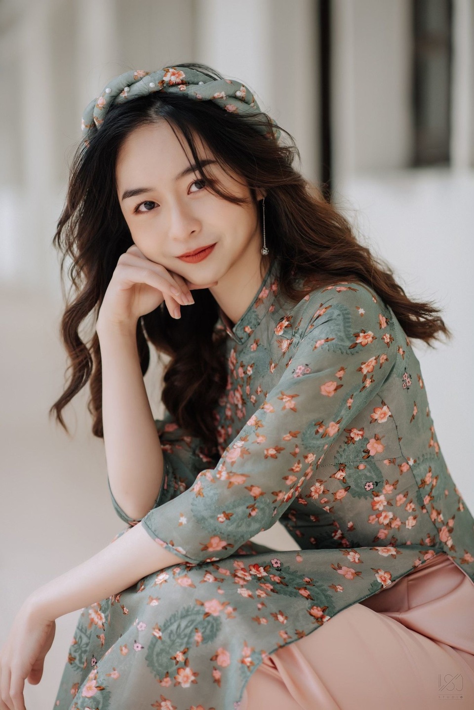 Nữ Chủ tịch hội SV ĐH Ngoại thương xinh đẹp, sở hữu bảng thành tích đáng nể - 2 Nữ Chủ tịch hội SV ĐH Ngoại thương xinh đẹp, sở hữu bảng thành tích đáng nể - 2