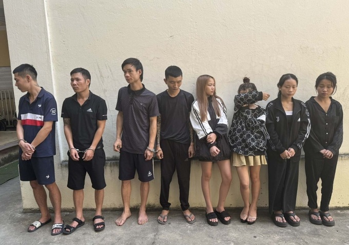 Các đối tượng bị bắt quả tang (Ảnh: Công an Thanh Hóa)