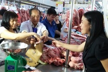 “Soi” thịt heo bằng smartphone: Người nuôi heo còn chần chừ