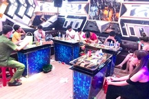 Quán karaoke liên tiếp bị phát hiện chứa chấp đối tượng “bay lắc”