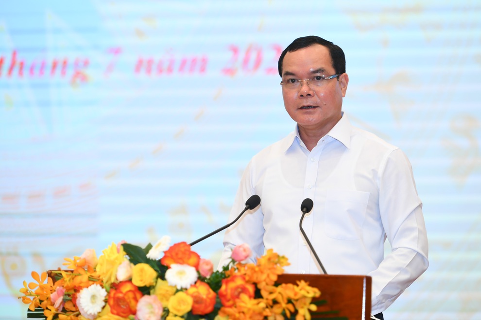 Giám sát không để trục lợi chính sách hỗ trợ người lao động... - 1 Giám sát không để trục lợi chính sách hỗ trợ người lao động... - 1