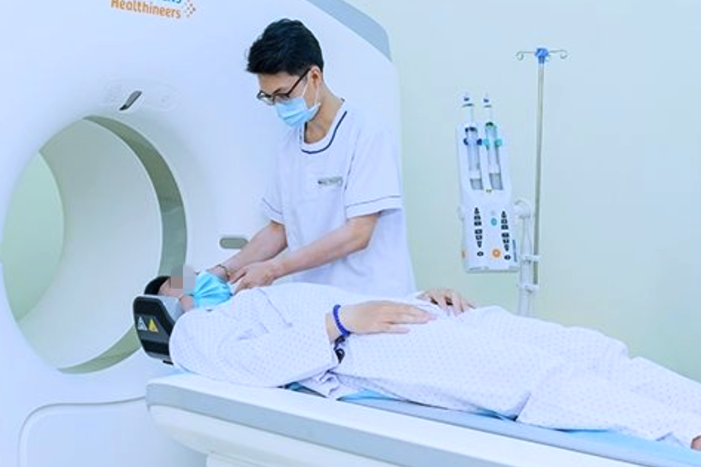 Sợ mổ, uống thuốc nam: Khối u lớn gấp 3, di căn - 2 Sợ mổ, uống thuốc nam: Khối u lớn gấp 3, di căn - 2