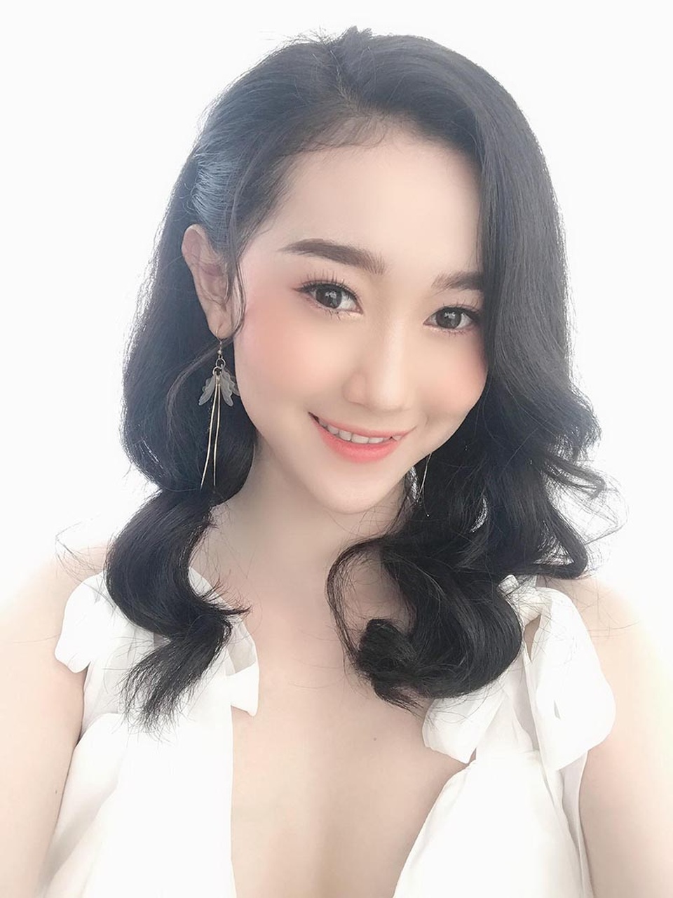 Gái xinh Bến Tre bỗng nhiên bị ném đá vì tiết lộ thu nhập ở show hẹn hò - 6