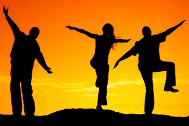 Hạnh phúc, sự u buồn và... sự thật!