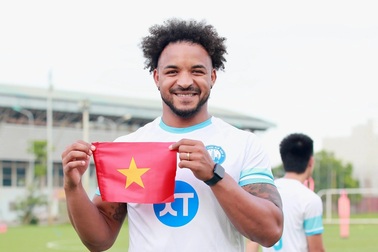 Nguyễn Xuân Son báo tin vui đến người hâm mộ Việt Nam