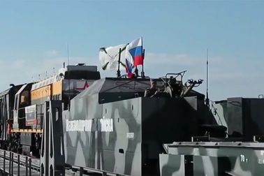 Đoàn tàu bọc thép của Nga lần đầu tập trận sau gần 15 năm