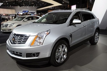 Xe Cadillac SRX bị triệu hồi vì nguy cơ long bánh 