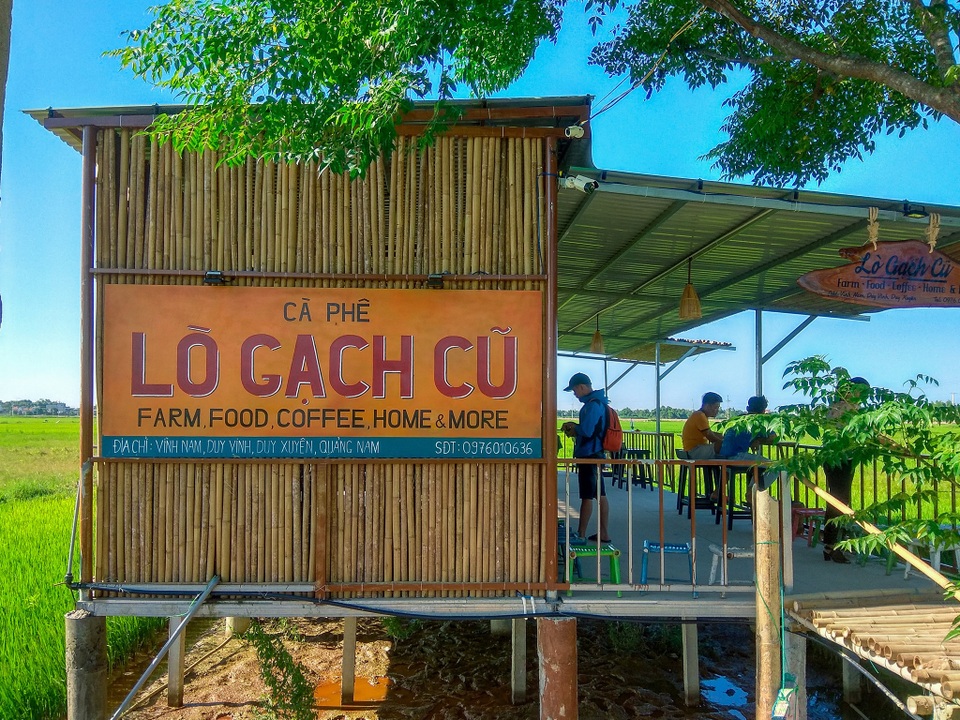 Lò gạch cũ thành điểm check-in gây sốt, khách thích thú chụp hình sống ảo - 7 Lò gạch cũ thành điểm check-in gây sốt, khách thích thú chụp hình sống ảo - 7