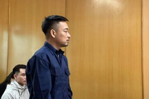 Truy sát người yêu mới của bạn tình đồng tính