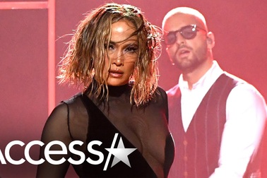 Jennifer Lopez trình diễn gợi cảm tại AMAs 2020