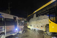 Vụ xe Thành Bưởi tông ô tô khách 16 chỗ: Thêm 1 hành khách tử vong