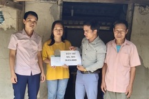 Bạn đọc Dân trí giúp nữ sinh nghèo viết tiếp ước mơ vào đại học