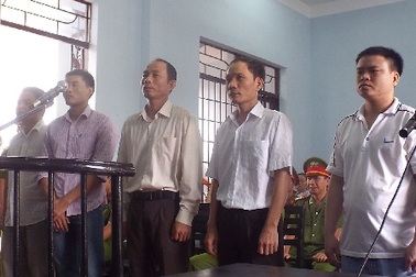 Vụ “ăn chặn” trầm kỳ: 4 sĩ quan công an phạm tội như thế nào?