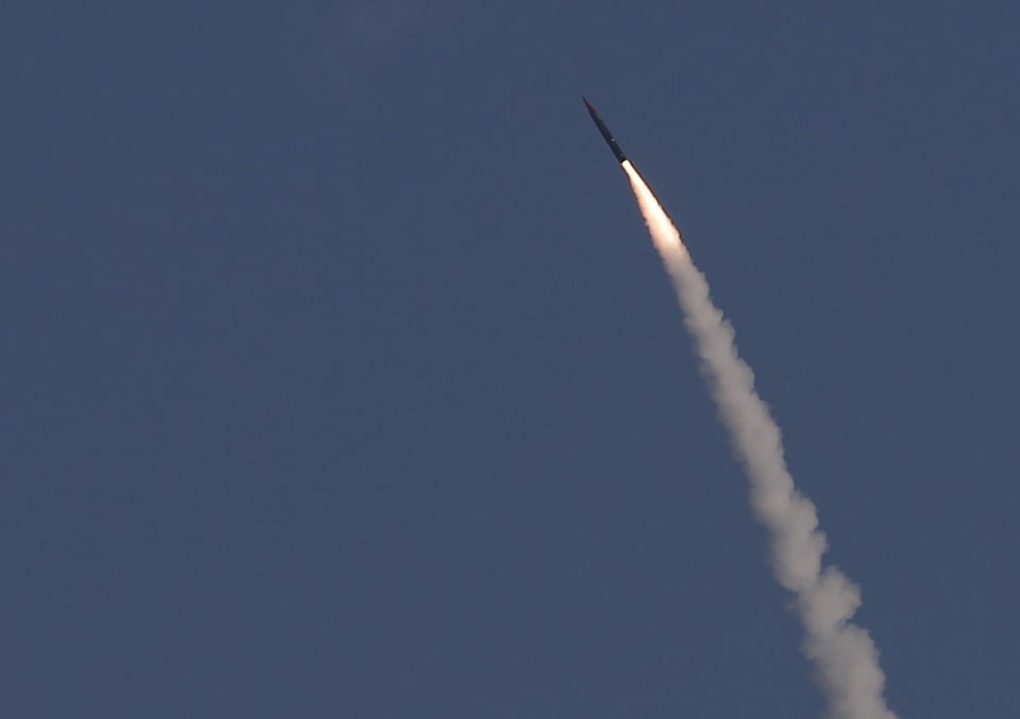 Báo Mỹ: Israel phóng tên lửa vào Iran - 1 Báo Mỹ: Israel phóng tên lửa vào Iran - 1