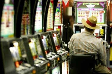 Hoãn xử vụ kiện đòi 55 triệu USD thắng qua máy đánh bạc