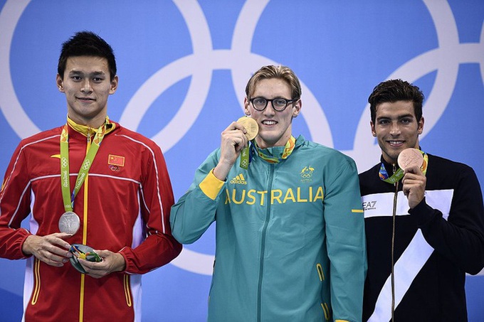 Tẩy chay siêu kình ngư Trung Quốc, nhà vô địch Olympic bị khủng bố tinh thần dữ dội: Mất nguyên đàn chó, chết cả vườn cây - Ảnh 3. Tẩy chay siêu kình ngư Trung Quốc, nhà vô địch Olympic bị khủng bố tinh thần dữ dội: Mất nguyên đàn chó, chết cả vườn cây - Ảnh 3.