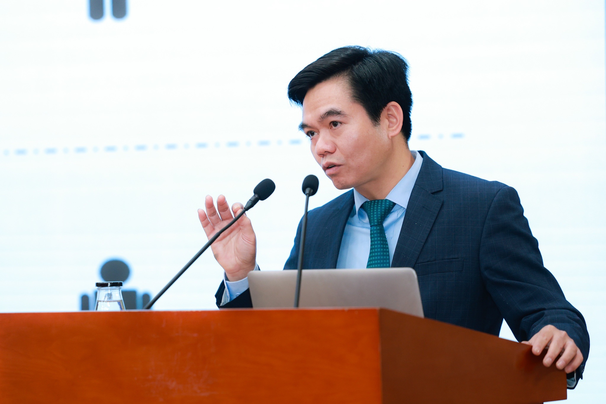 Người từ 60 tuổi không có lương hưu sẽ được hưởng trợ cấp từ 1/7 - 1