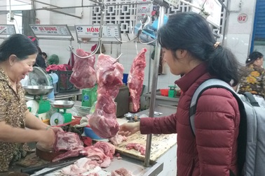 Đà Nẵng tăng điểm bán bình ổn giá thịt heo dịp Tết Nguyên đán