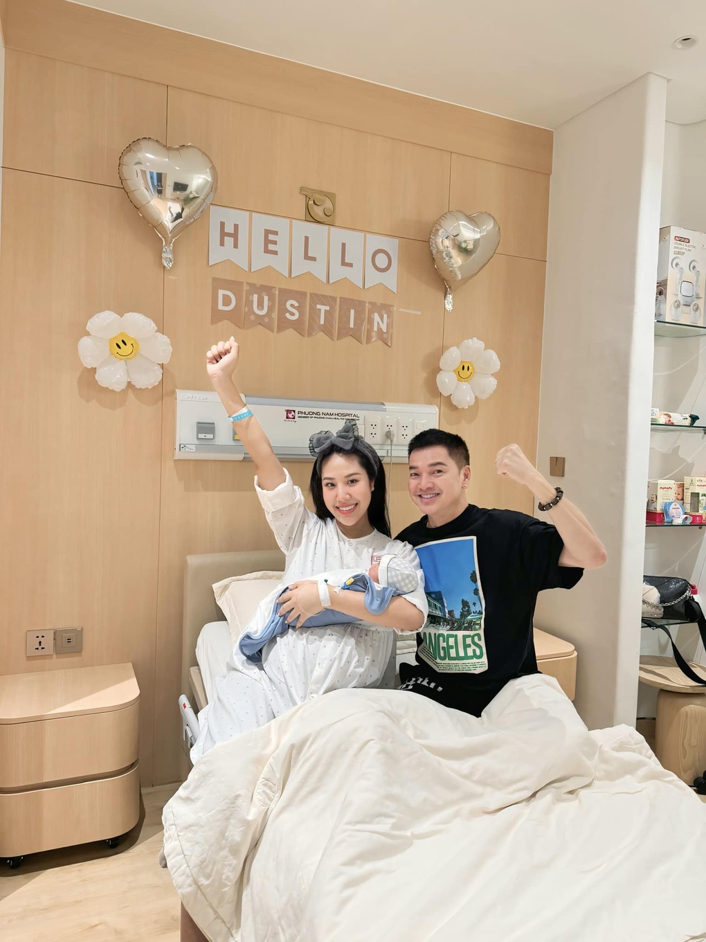 Quang Minh nói về chuyện tình lệch 37 tuổi: Tôi không có lỗi với ai - 14 Quang Minh nói về chuyện tình lệch 37 tuổi: Tôi không có lỗi với ai - 14
