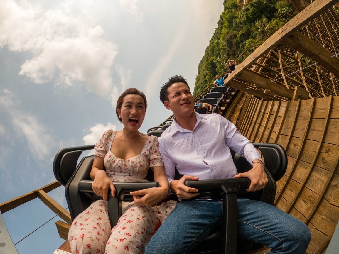 Tàu lượn siêu tốc gỗ hút khách đến Hòn Thơm, Phú Quốc dịp năm mới - 3 Tàu lượn siêu tốc gỗ hút khách đến Hòn Thơm, Phú Quốc dịp năm mới - 3