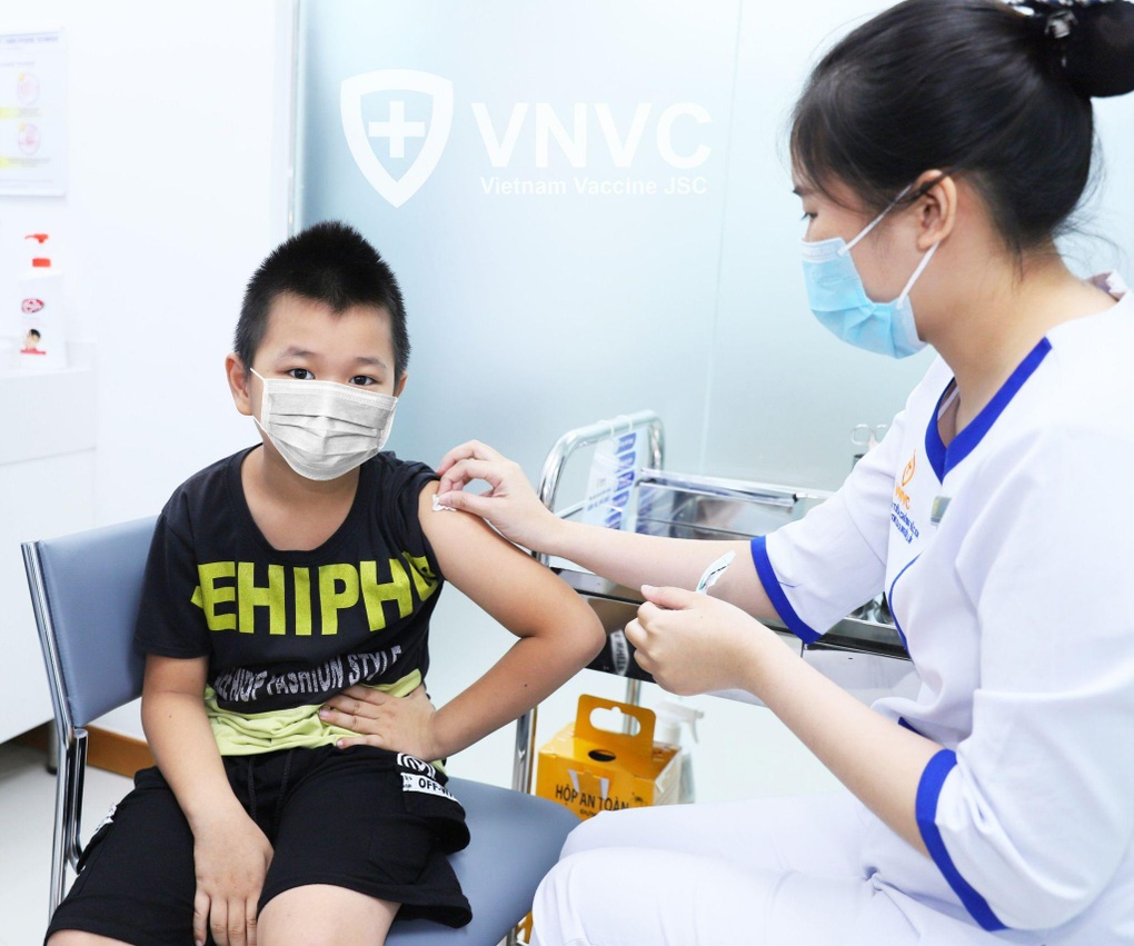 Tăng cường phòng bệnh về não và hô hấp cho trẻ đến trường - 1 Tăng cường phòng bệnh về não và hô hấp cho trẻ đến trường - 1