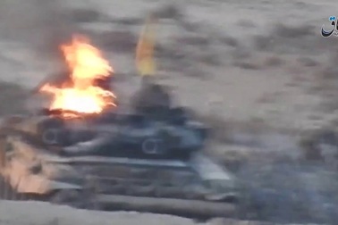 Nguyên nhân sốc khiến kíp lái T-90 phải mở cửa tại Syria